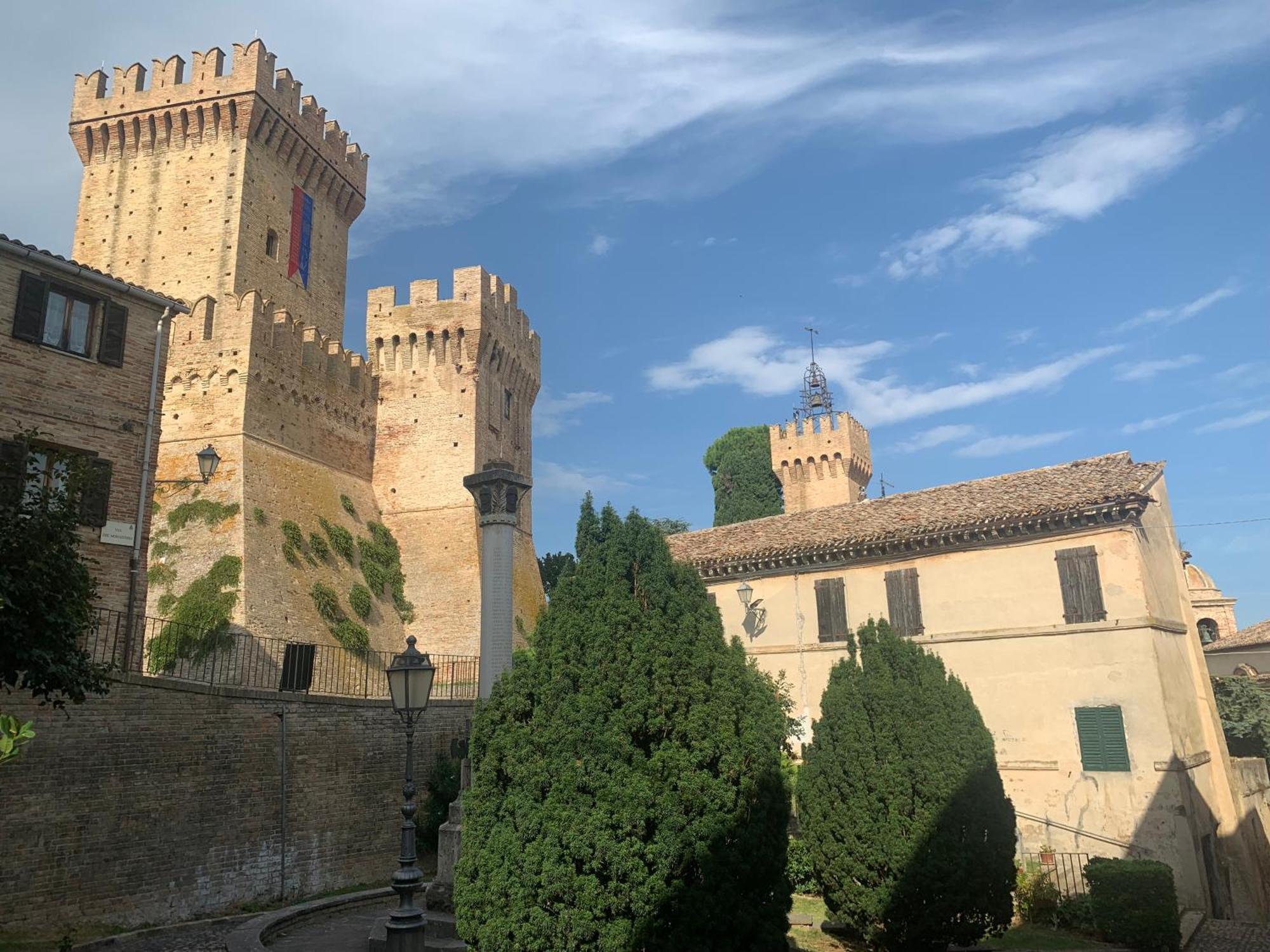 Gastronomic B&B Carlocarla Monte San Pietrangeli Exteriör bild