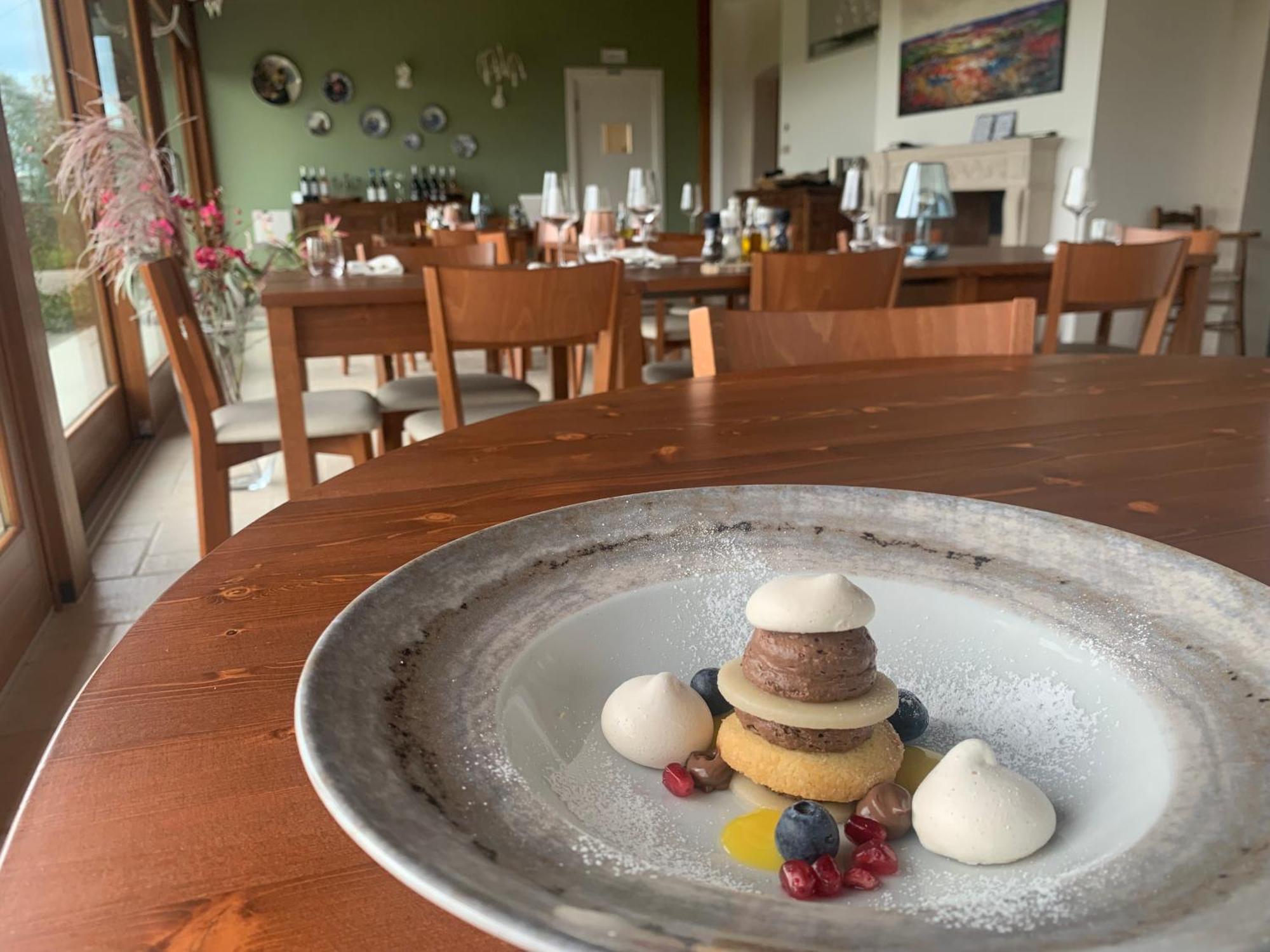 Gastronomic B&B Carlocarla Monte San Pietrangeli Exteriör bild